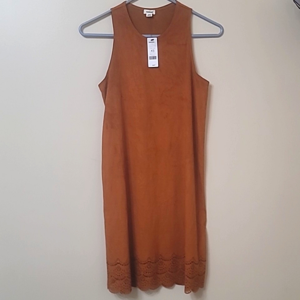 Garage NWT suede shift dress caramel